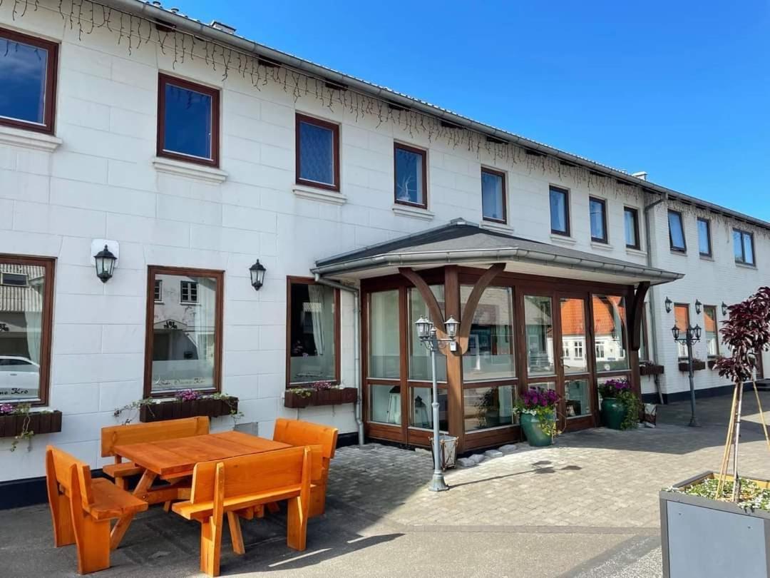 Sdr. Omme Kro & Hotel Exteriér fotografie
